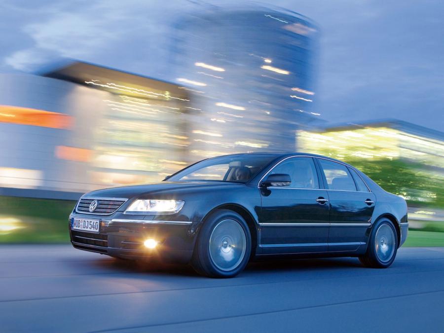  Volkswagen Phaeton V6 TDi 2002 года  (фото 5 из 8)